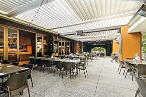 Mermaid Waters Hotel by Nightcap Plus