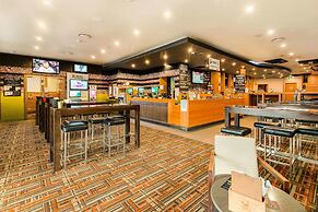 Mermaid Waters Hotel by Nightcap Plus