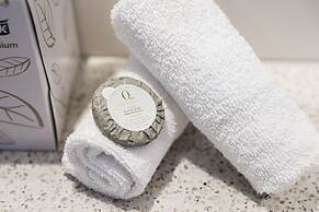 Mermaid Waters Hotel by Nightcap Plus