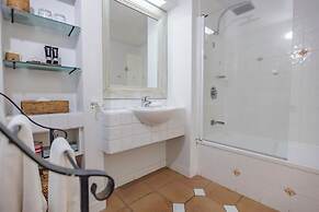 The Reef House Adults Retreat