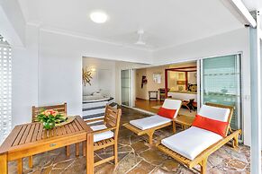 The Reef House Adults Retreat