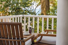 The Reef House Adults Retreat