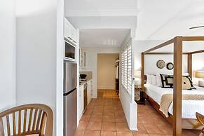 The Reef House Adults Retreat