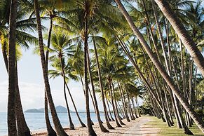 The Reef House Adults Retreat