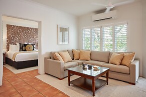 The Reef House Adults Retreat