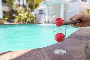 The Reef House Adults Retreat