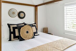 The Reef House Adults Retreat