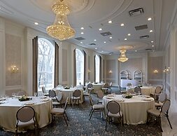 The Lord Nelson Hotel & Suites