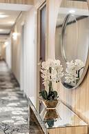 The Lord Nelson Hotel & Suites