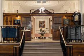 The Lord Nelson Hotel & Suites