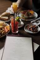 The Lord Nelson Hotel & Suites