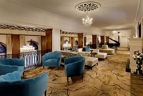 The Lord Nelson Hotel & Suites