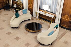 The Lord Nelson Hotel & Suites