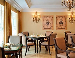 Sheraton Khalidiya Hotel