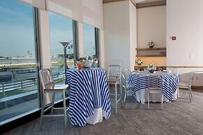 Hilton Philadelphia at Penn's Landing