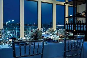 Hilton Philadelphia at Penn's Landing