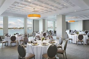 Hilton Philadelphia at Penn's Landing