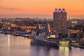 Hilton Philadelphia at Penn's Landing
