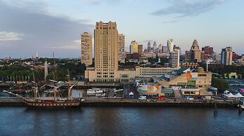 Hilton Philadelphia at Penn's Landing