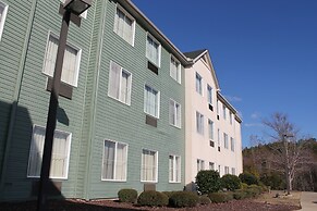 Greystone Inn and Suites