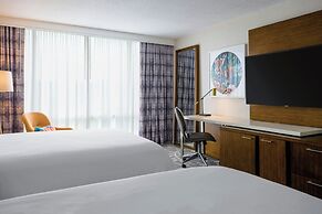 Renaissance Meadowlands Hotel