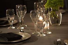 Renaissance Meadowlands Hotel