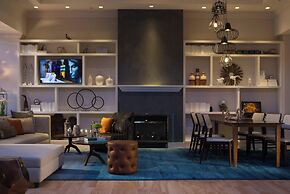 Renaissance Meadowlands Hotel