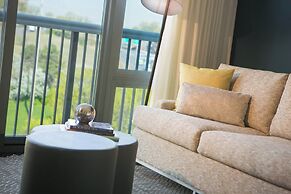 Renaissance Meadowlands Hotel