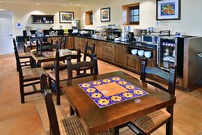 Lamplighter Inn & Suites at SDSU