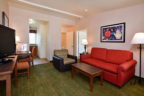 Lamplighter Inn & Suites at SDSU