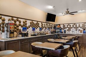 SureStay Plus Hotel by Best Western Topeka Northwest
