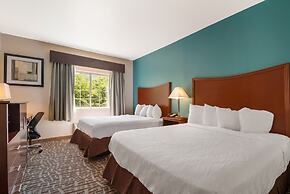 SureStay Plus Hotel by Best Western Topeka Northwest