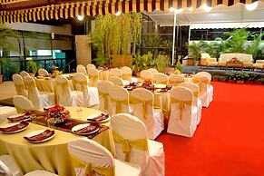 The Emerald Hotel & Executive Apartments