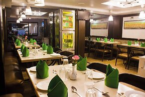 The Emerald Hotel & Executive Apartments