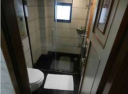 The Emerald Hotel & Executive Apartments