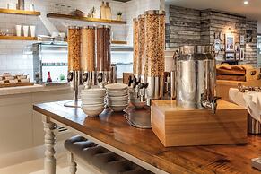 Forest Pines Spa & Golf Resort