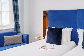 Berkeley Square Hotel