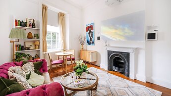 Berkeley Square Hotel