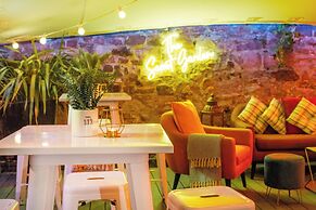 Berkeley Square Hotel