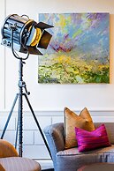 Berkeley Square Hotel