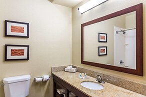 Comfort Suites
