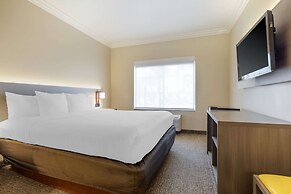 Comfort Suites Oceanside Camp Pendleton Area