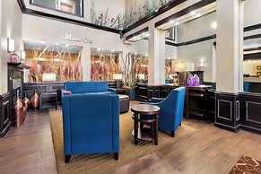 Comfort Suites At Rivergate Mall