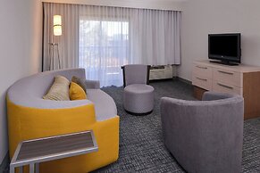 Courtyard by Marriott Milwaukee Brown Deer