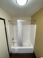 Days Inn by Wyndham Jefferson City