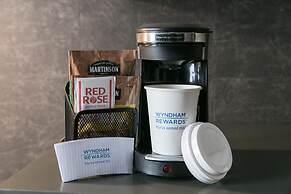 Days Inn by Wyndham Vancouver Airport