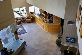 Days Inn & Conference Centre by Wyndham Penticton