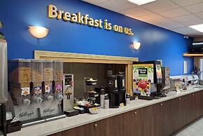 Days Inn & Conference Centre by Wyndham Penticton