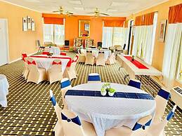 Travelodge by Wyndham Thomasville AL