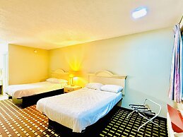 Travelodge by Wyndham Thomasville AL
